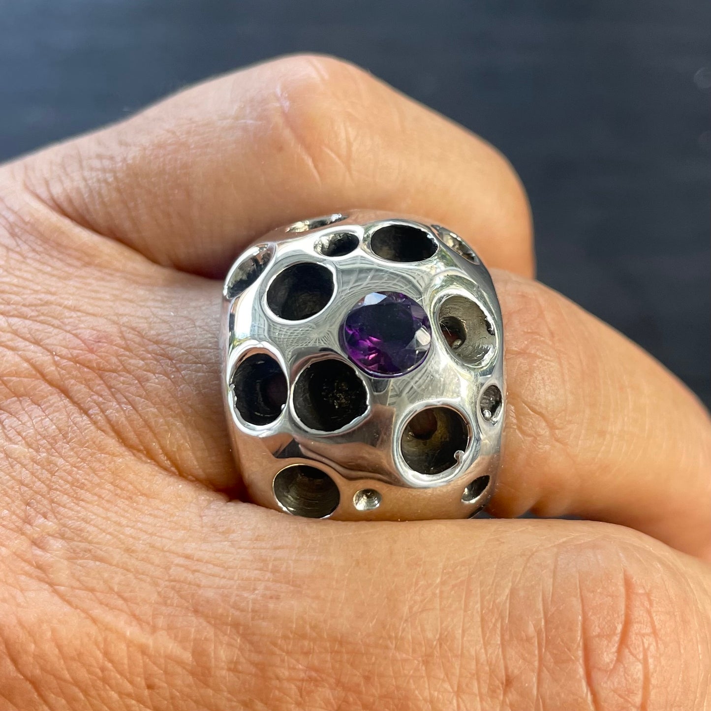 AMETHYST MUSE IN SOLID SILVER