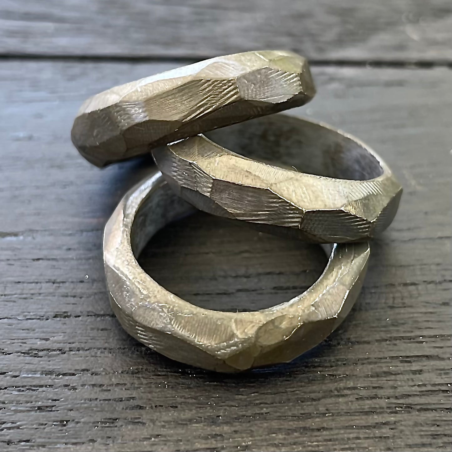 BEATEN CURVES SET OF 3 IN SOLID OXIDISED SILVER