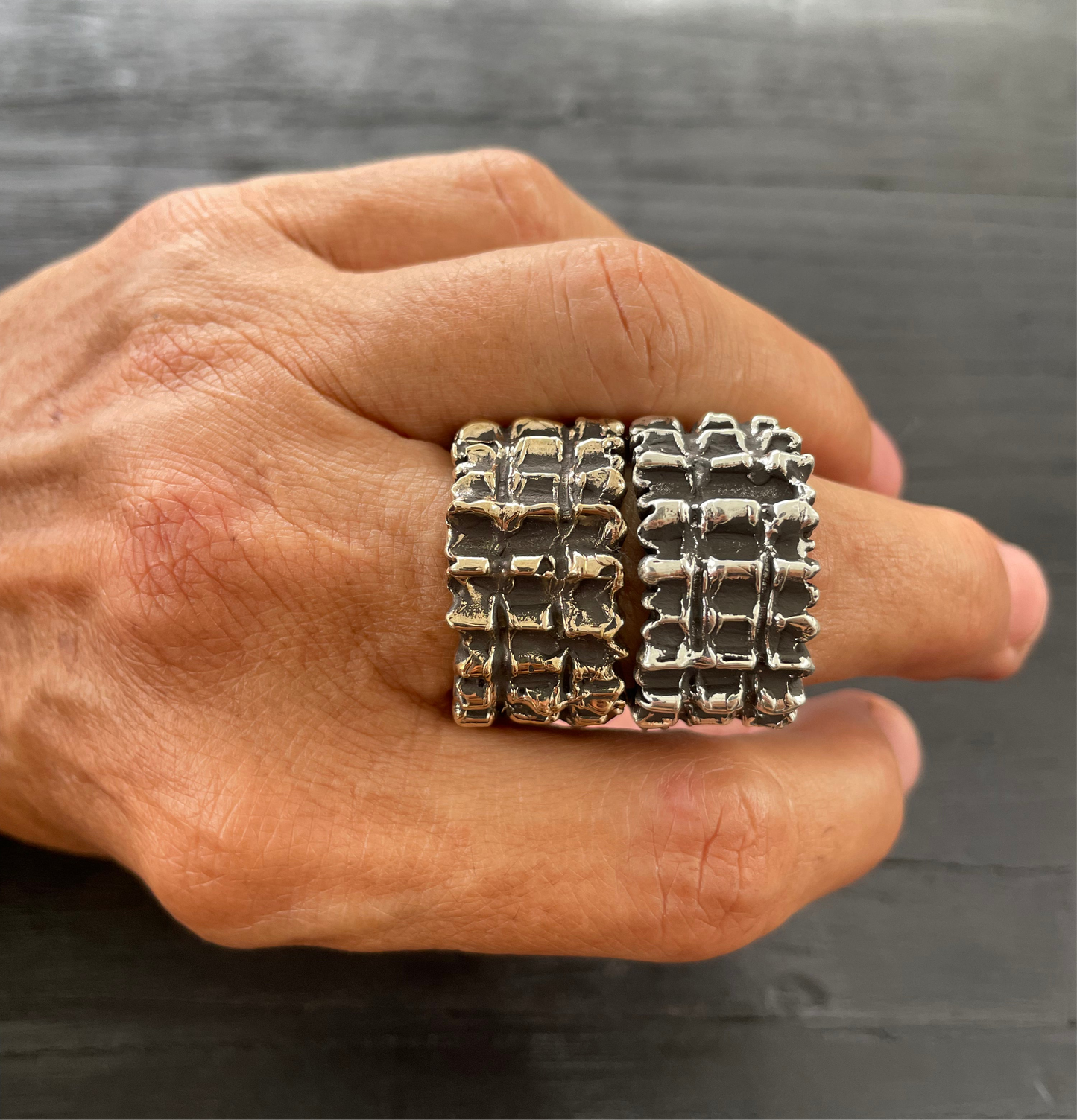 CROC IN SOLID SILVER