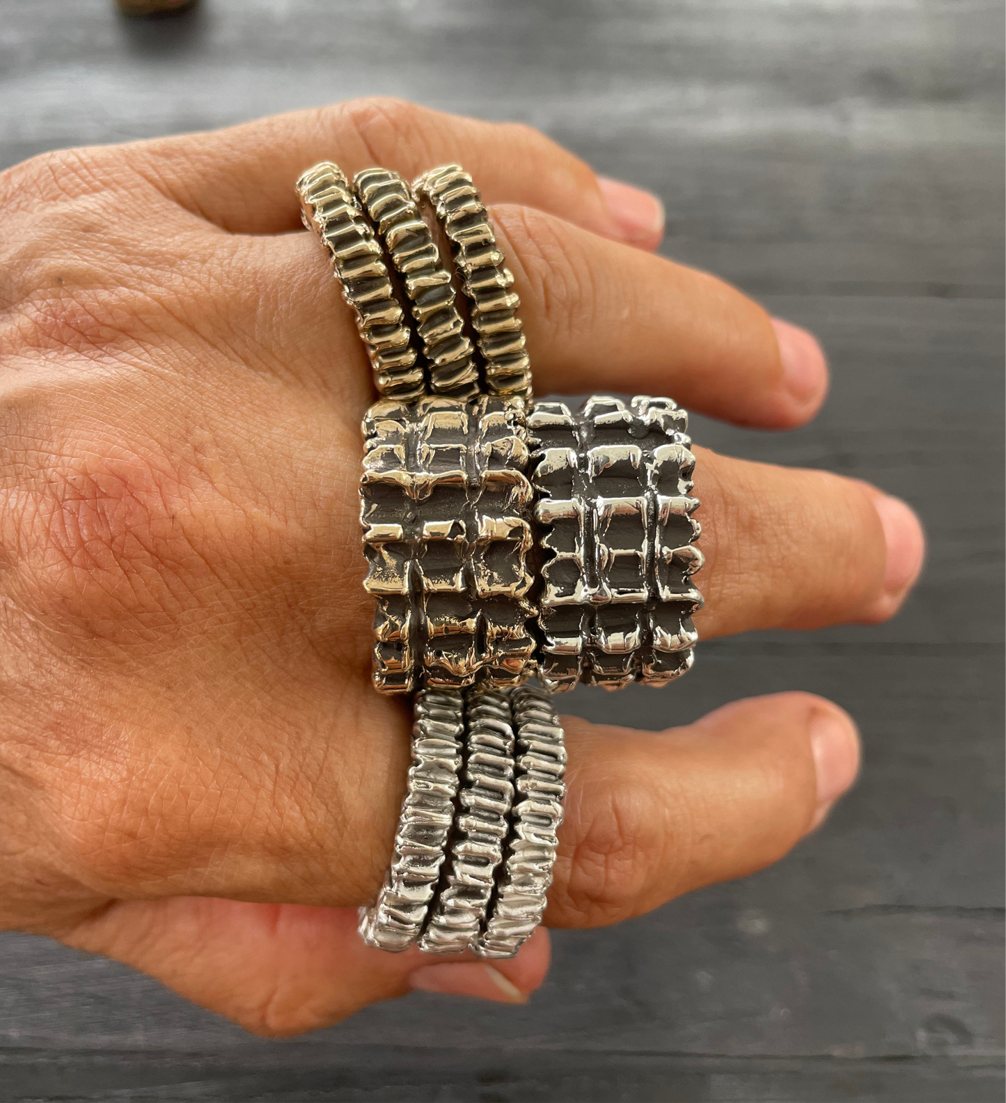 CROC IN SOLID SILVER