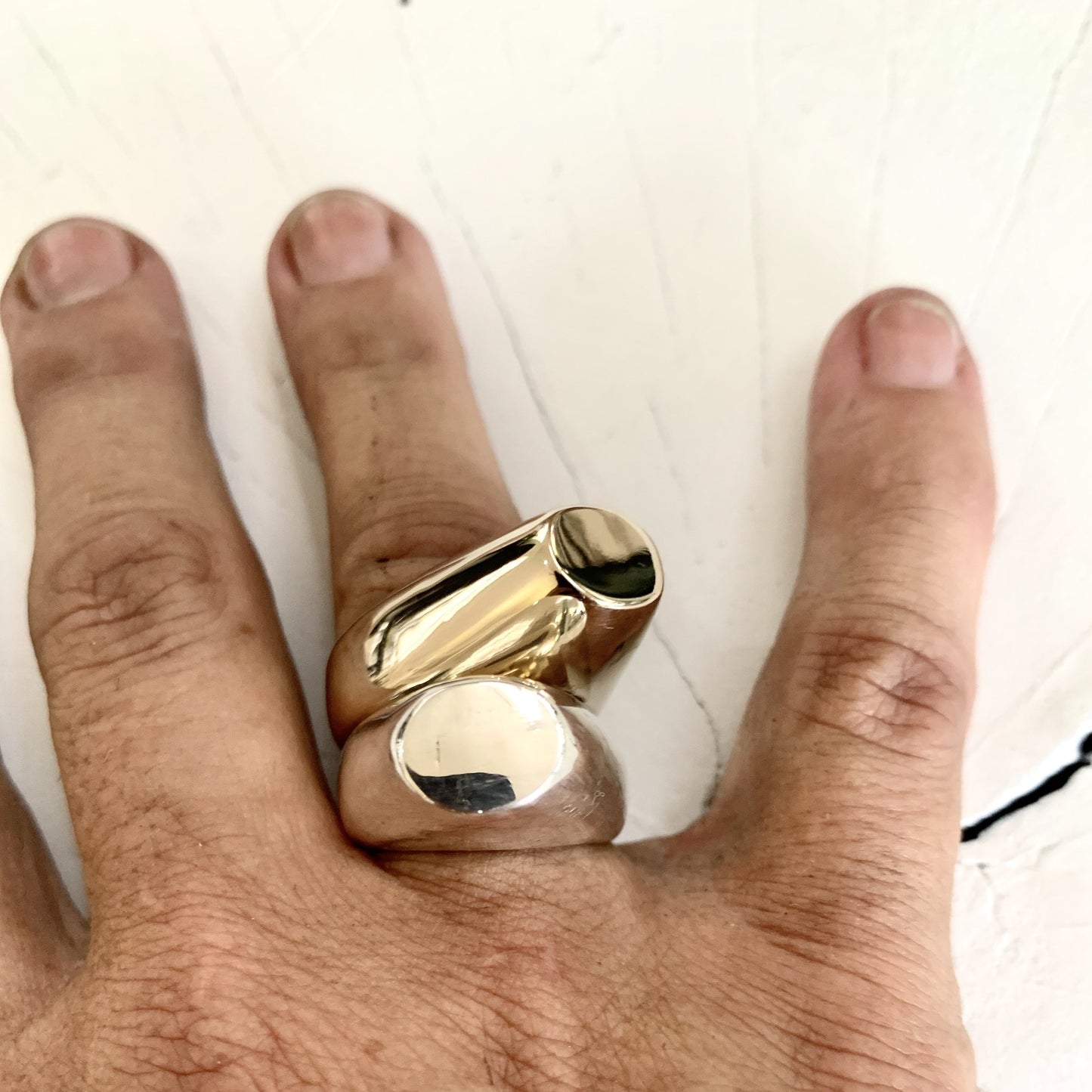 DOUBLE BAE IN SOLID BRONZE