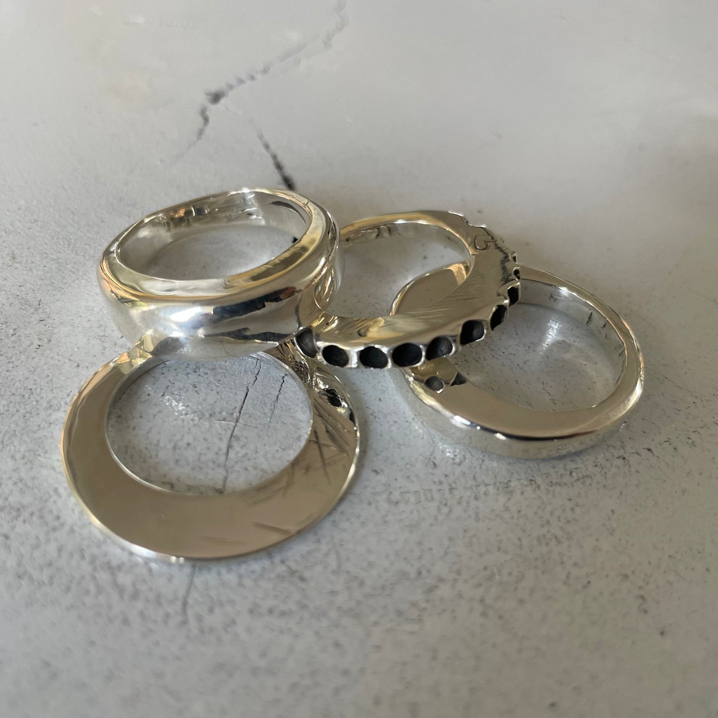 PETITE CLIPSE IN SOLID SILVER