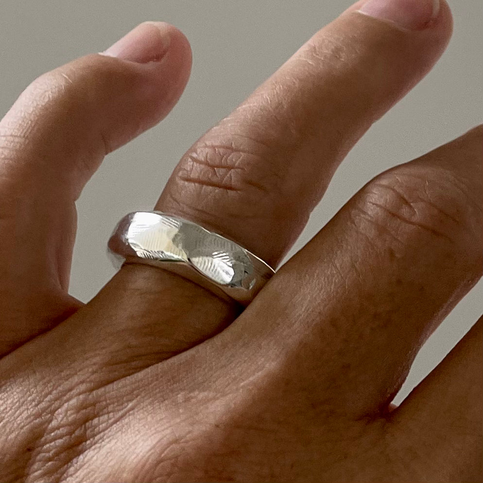 MY BEATEN CURVES IN SOLID SILVER