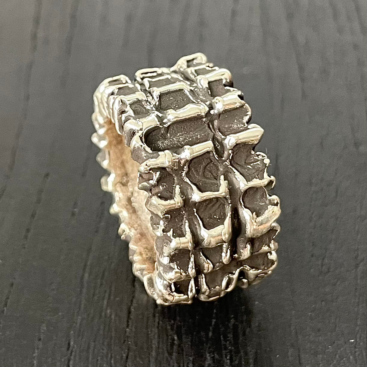 CROC IN SOLID SILVER