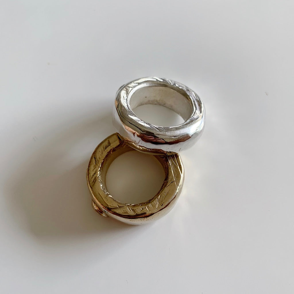 MIDI WEDDER IN SOLID SILVER