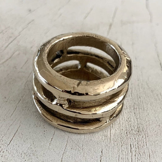 MAZE IN SOLID BRONZE