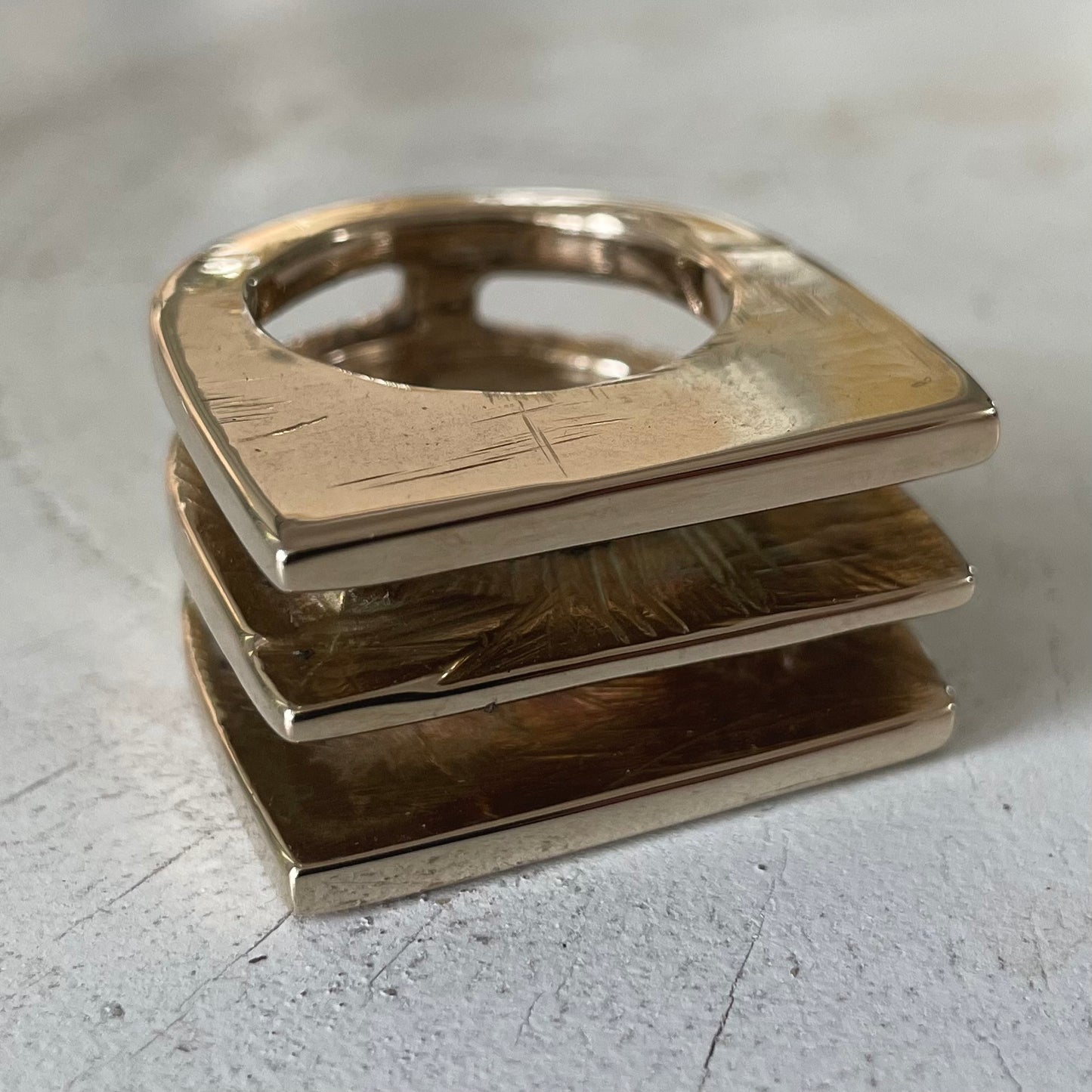 SQUARE MAZE IN SOLID BRONZE